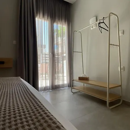 Karamelas Apartment *