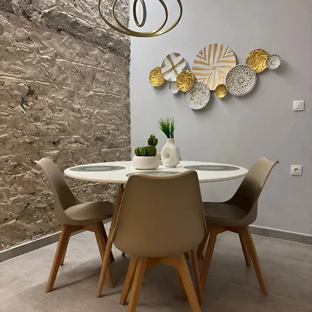 Karamelas Διαμέρισμα Nea Kallikrateia